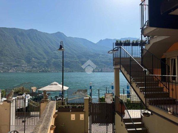 appartamento in vendita a Monte Isola in zona Carzano