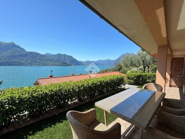appartamento in vendita a Monte Isola in zona Menzino