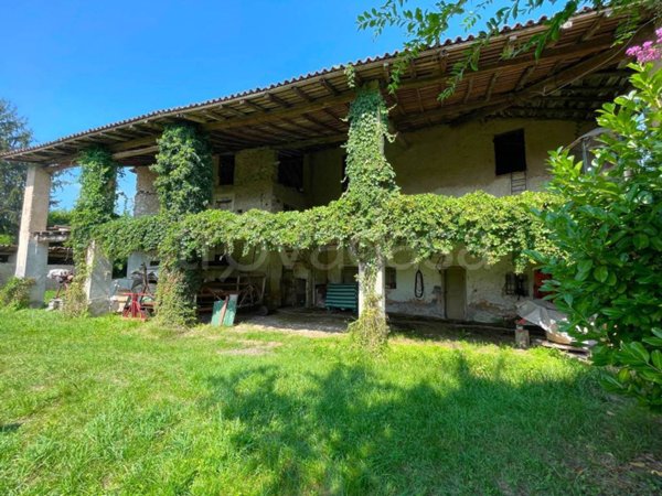 casa indipendente in vendita a Monticelli Brusati