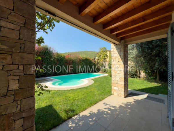 casa indipendente in vendita a Monticelli Brusati