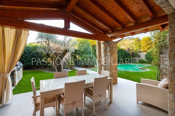 casa indipendente in vendita a Monticelli Brusati