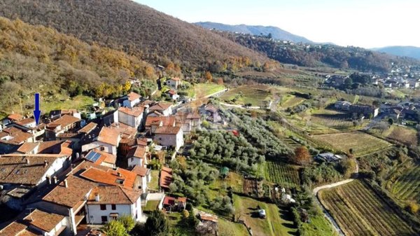 casa indipendente in vendita a Monticelli Brusati