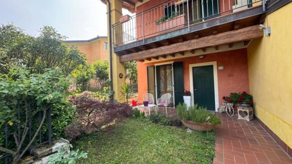 casa indipendente in vendita a Monticelli Brusati
