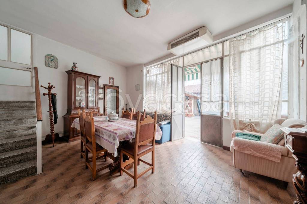 casa indipendente in vendita a Monticelli Brusati