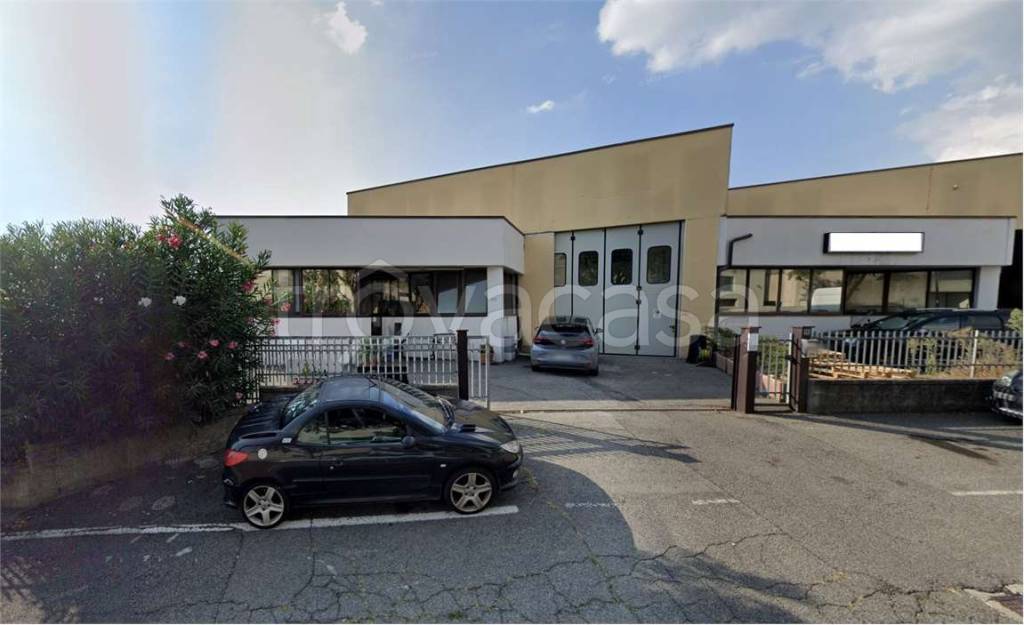 negozio in vendita a Monticelli Brusati