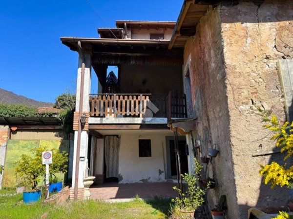 casa indipendente in vendita a Monticelli Brusati