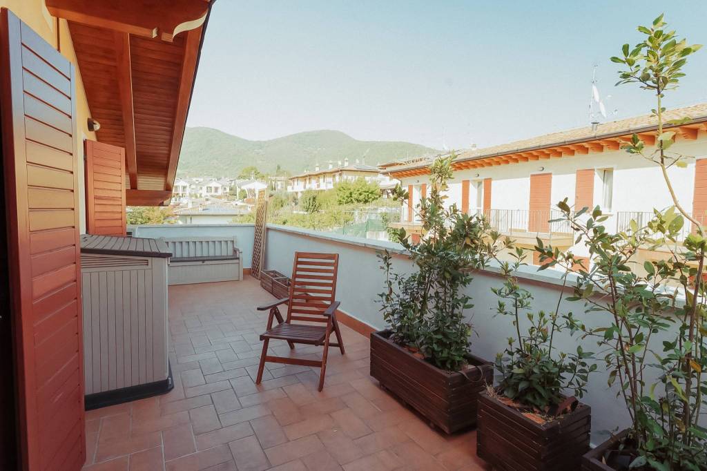 appartamento in vendita a Monticelli Brusati