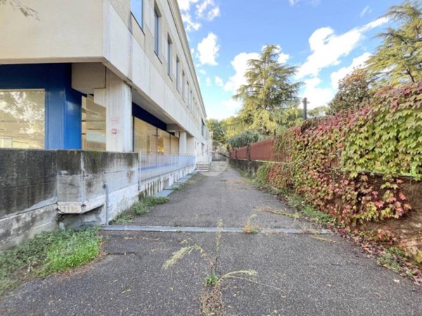 ufficio in vendita a Monticelli Brusati