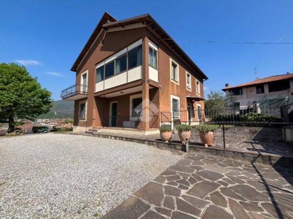 casa indipendente in vendita a Monticelli Brusati