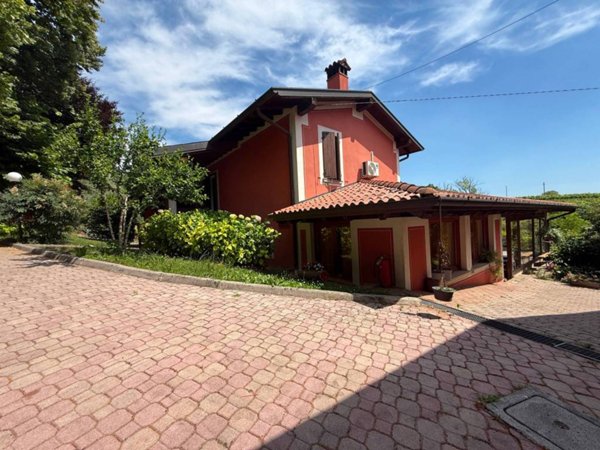 casa indipendente in vendita a Monticelli Brusati