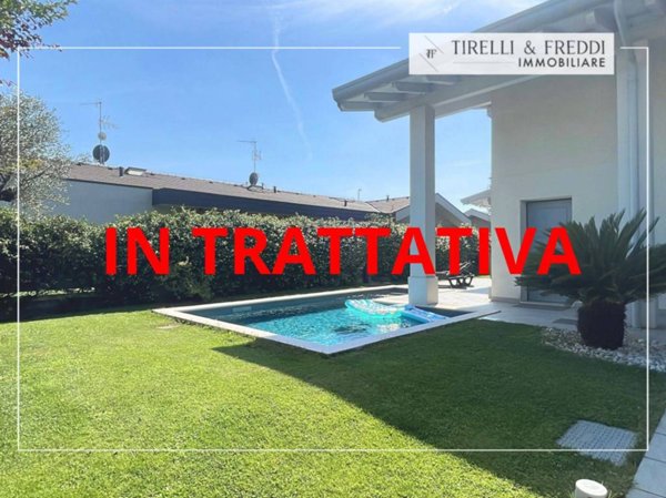 casa indipendente in vendita a Monticelli Brusati