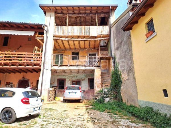 casa indipendente in vendita a Monticelli Brusati