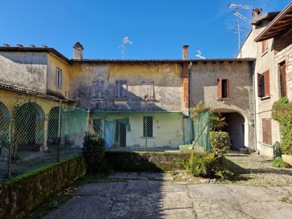 casa indipendente in vendita a Montichiari