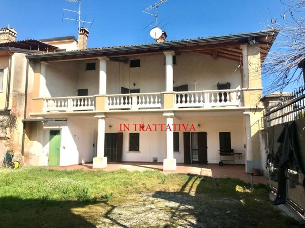 casa indipendente in vendita a Montichiari