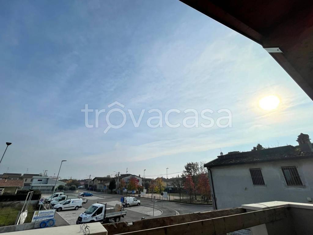 casa indipendente in vendita a Montichiari in zona Chiarini
