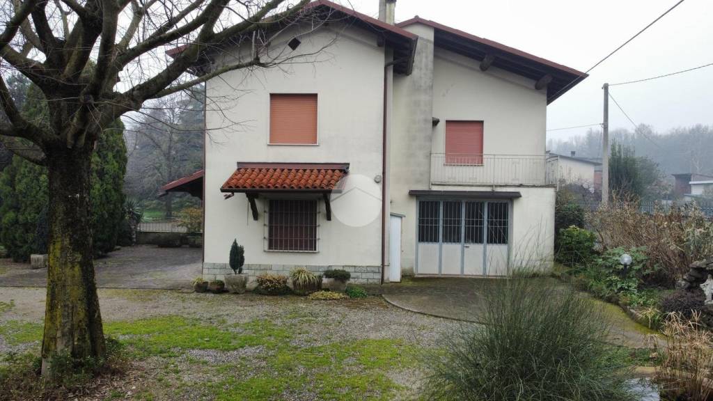 casa indipendente in vendita a Montichiari