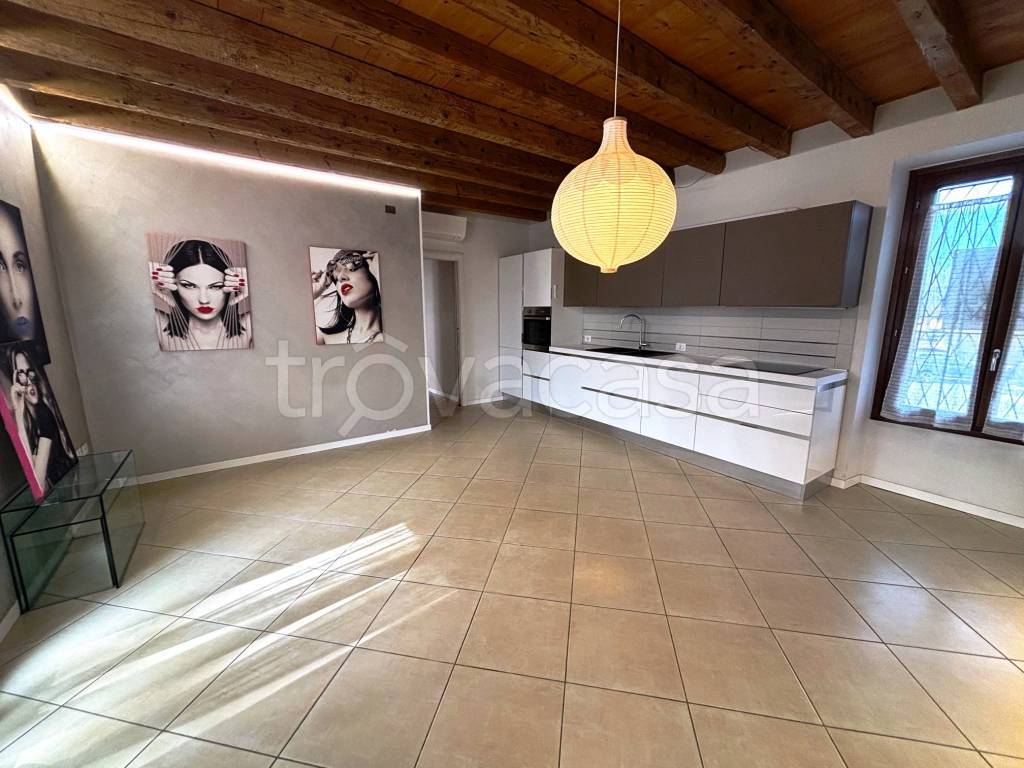 appartamento in vendita a Montichiari