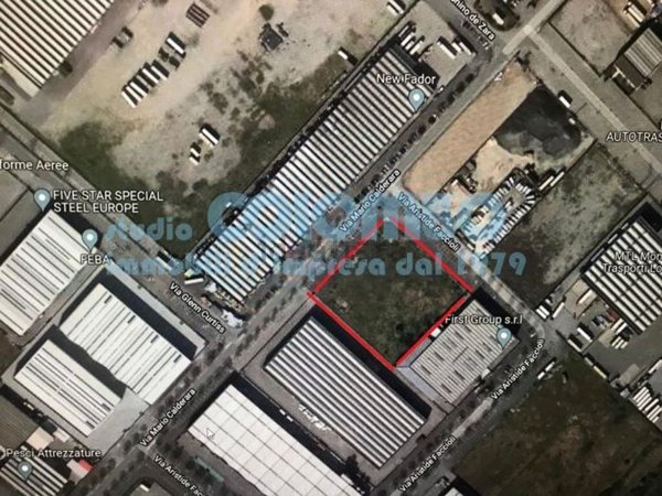 ufficio in vendita a Montichiari in zona Fascia D'oro