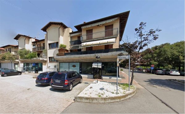 appartamento in vendita a Montichiari in zona Chiarini
