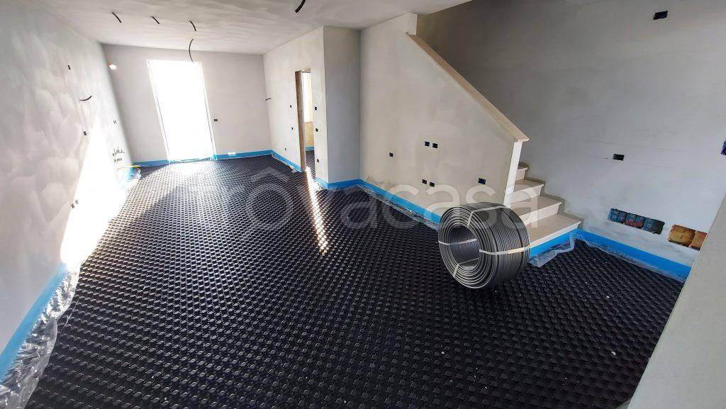 casa indipendente in vendita a Montichiari