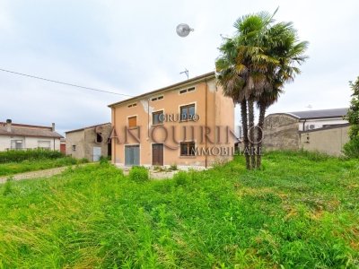 casa indipendente in vendita a Montichiari