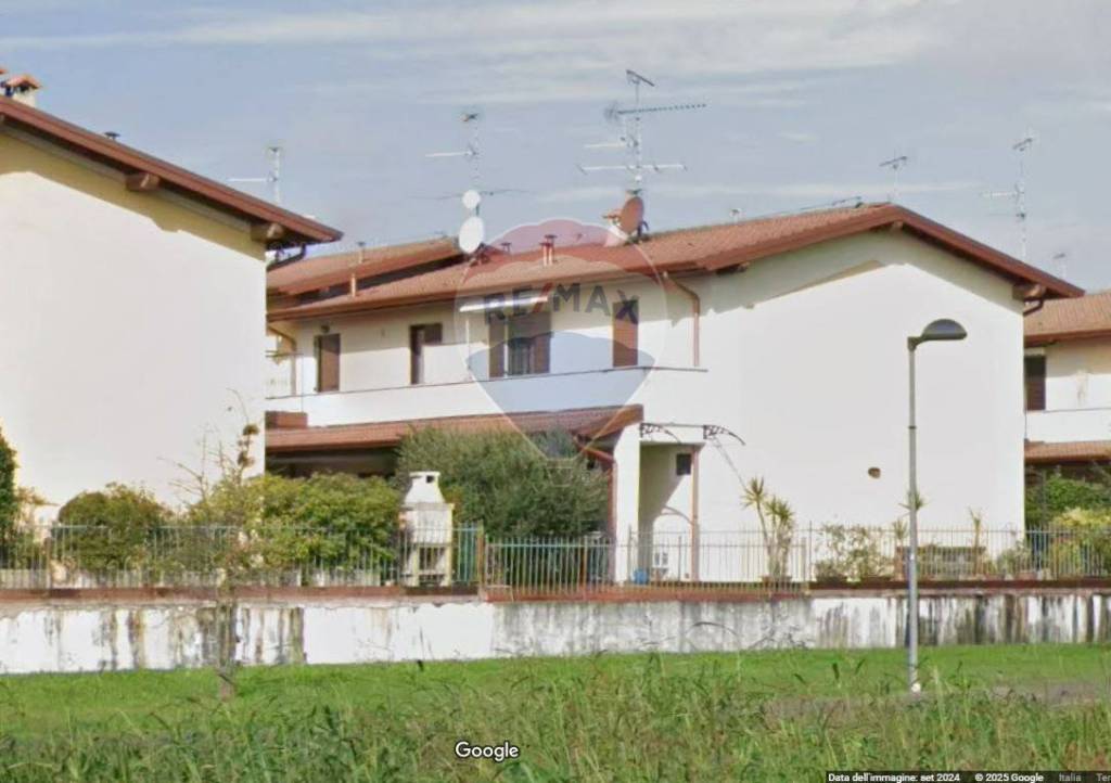 casa indipendente in vendita a Montichiari