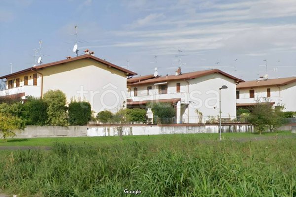 casa indipendente in vendita a Montichiari
