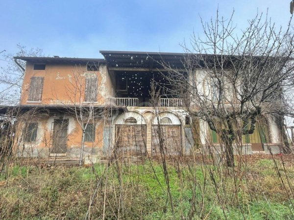 casa indipendente in vendita a Montichiari