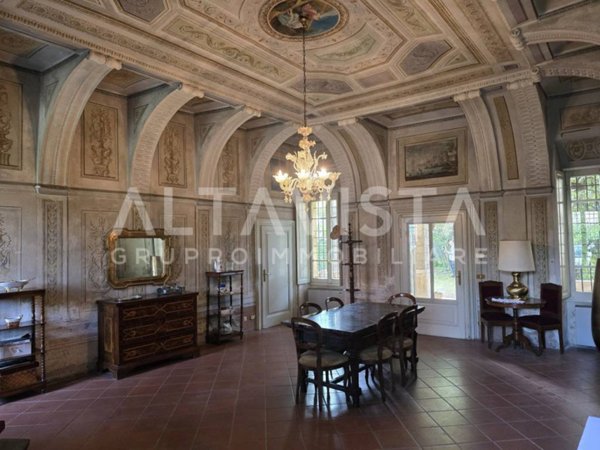 casa indipendente in vendita a Montichiari in zona Centro Storico
