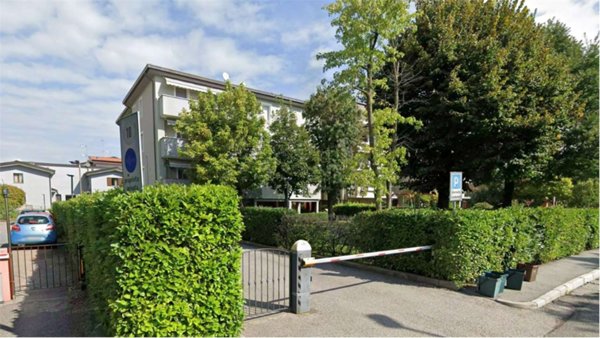 quadrivano in vendita a Montichiari in zona Chiarini