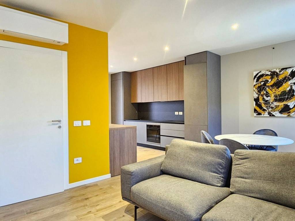 casa indipendente in vendita a Montichiari in zona Rò