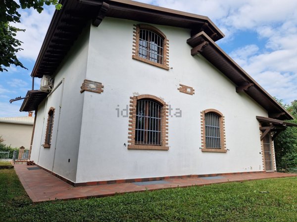 casa indipendente in vendita a Montichiari