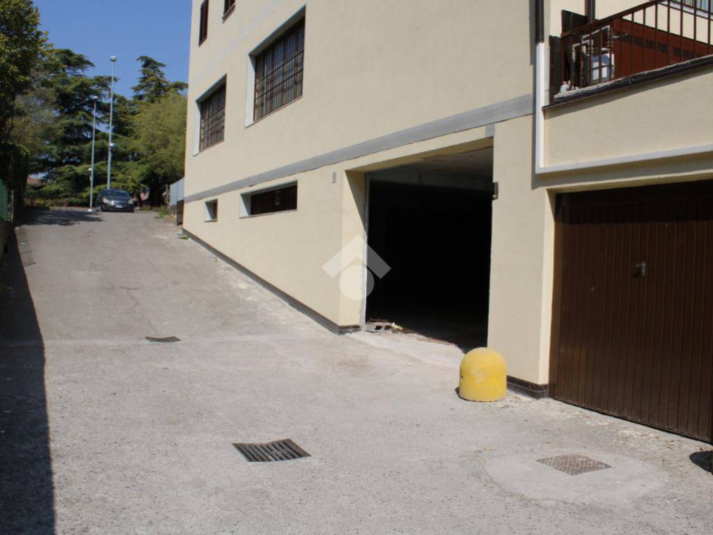 ufficio in vendita a Montichiari