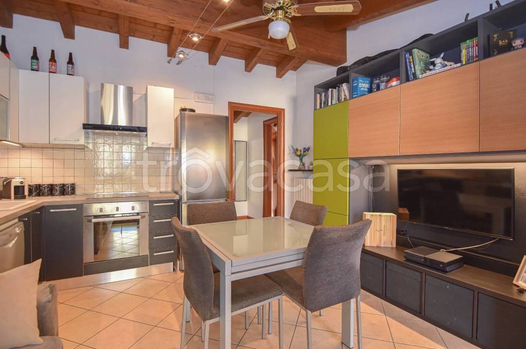 appartamento in vendita a Montichiari in zona Santa Giustina