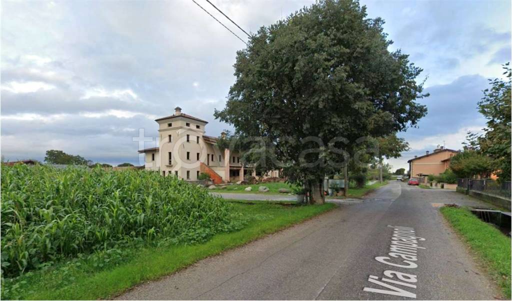 casa indipendente in vendita a Montichiari in zona Campagnoli