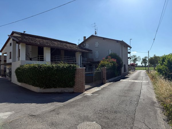 appartamento in vendita a Montichiari in zona Santa Giustina