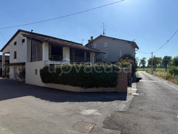 appartamento in vendita a Montichiari in zona Santa Giustina