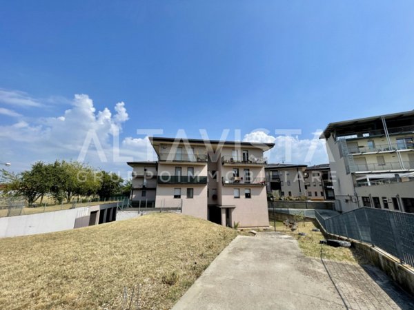 appartamento in vendita a Montichiari in zona Centro Storico