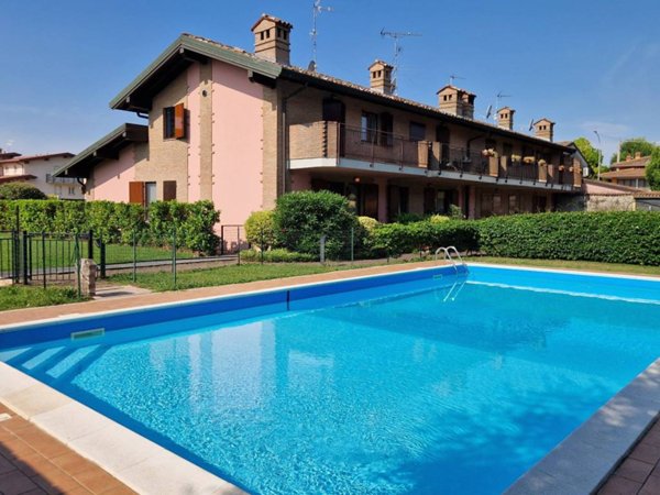 casa indipendente in vendita a Montichiari
