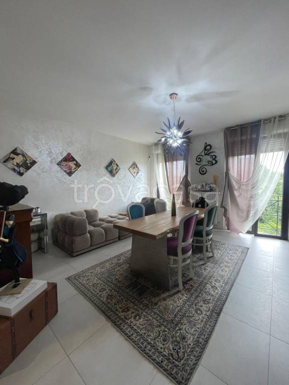 appartamento in vendita a Montichiari in zona Centro Storico