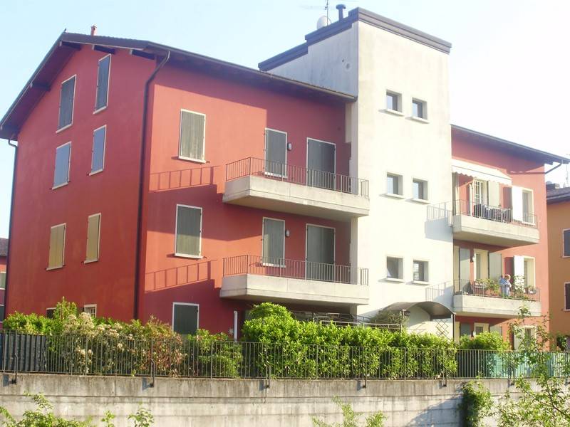 appartamento in vendita a Montichiari in zona Fascia D'oro