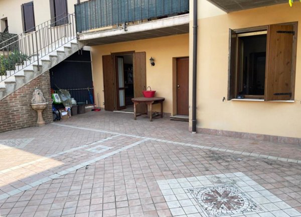 appartamento in vendita a Montichiari in zona Vighizzolo