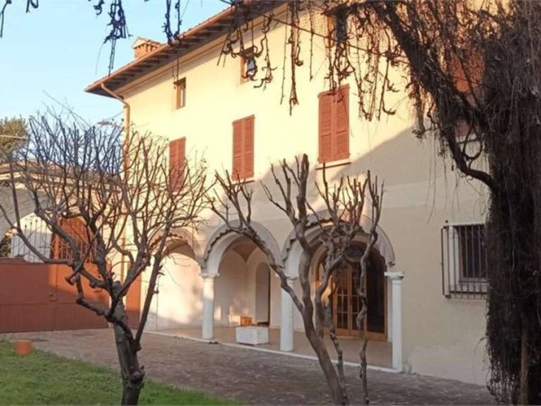 casa indipendente in vendita a Montichiari in zona Rò
