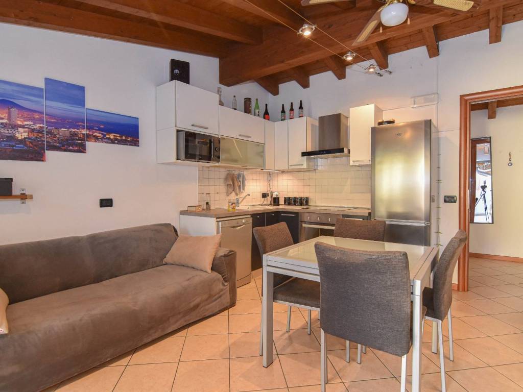 appartamento in vendita a Montichiari in zona Sant'Antonio