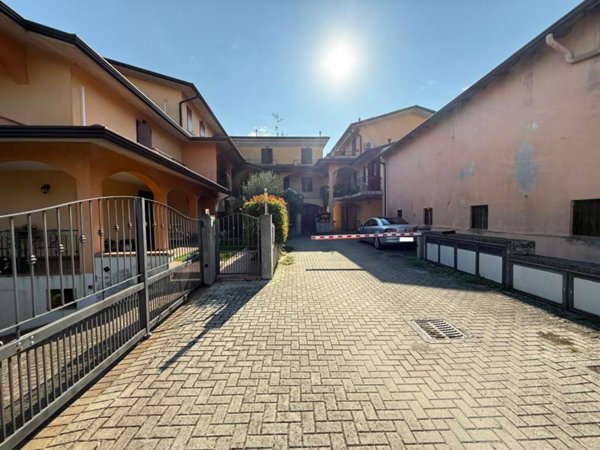 appartamento in vendita a Montichiari in zona Novagli