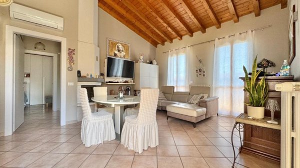 appartamento in vendita a Montichiari in zona Centro Storico