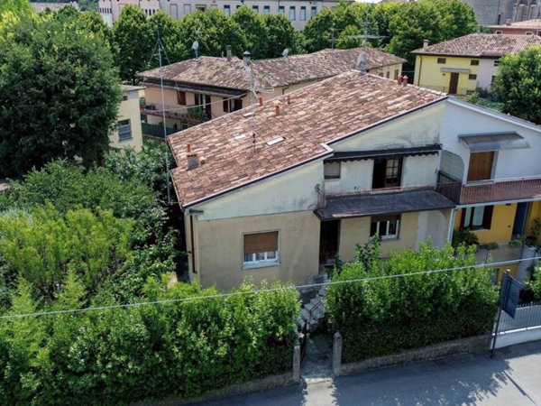 appartamento in vendita a Montichiari in zona Rò