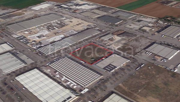 locale commerciale in vendita a Montichiari in zona Fascia D'oro