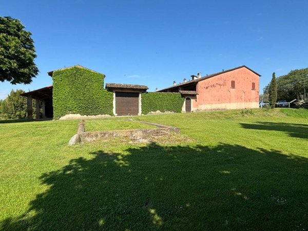 casa indipendente in vendita a Montichiari in zona Vighizzolo