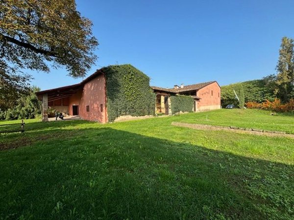 casale in vendita a Montichiari